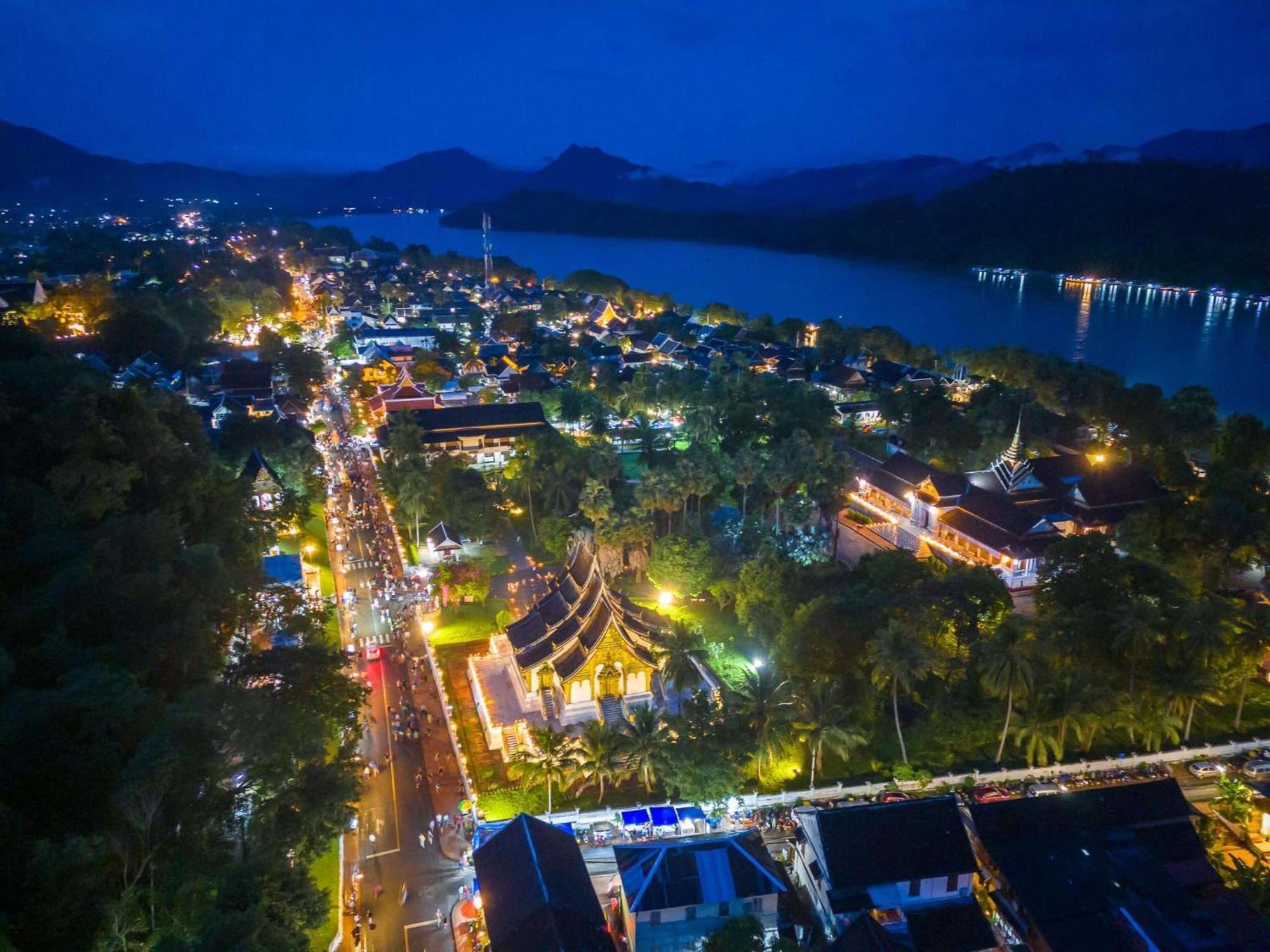 Luang Prabang Golden Lotus Namkhan River View Luaran gambar